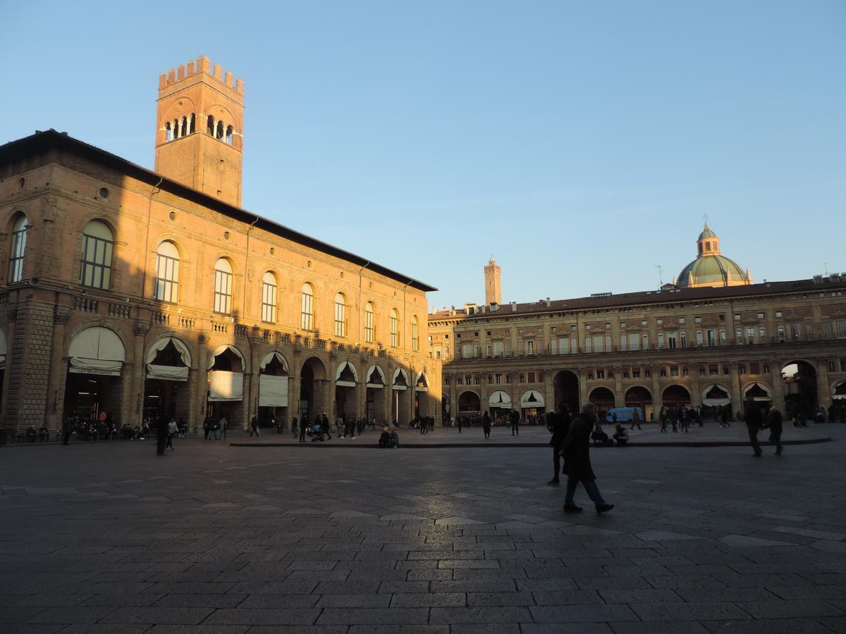 B&B Piazza Grande Bolonia Zewnętrze zdjęcie